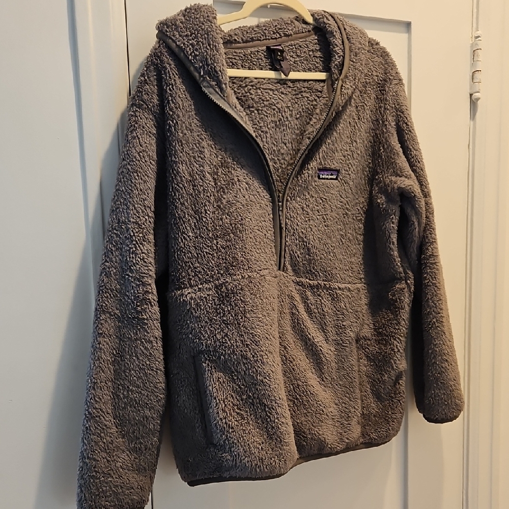 Patagonia Charcoal Fleece Pullover